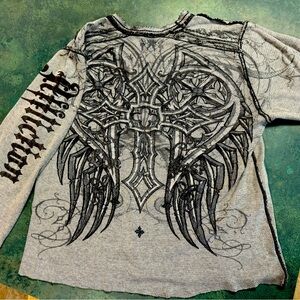 Mens Affliction Reservable long-sleeve.
No tag -  Appears to be between a M to L